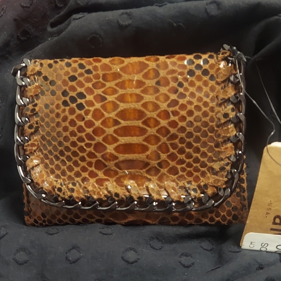 Hello 3aM Forever Lizard Embossed Leather brown change purse - Picture 2 of 10
